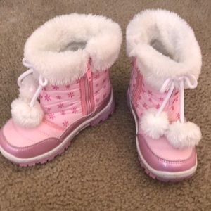 Toddler boots worn once size 8